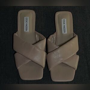 Steve Madden Mayra Criss Cross Sandals